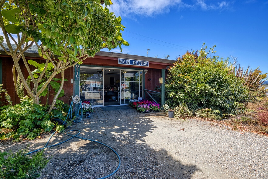 400 Casserly Rd, Watsonville, CA for lease - Building Photo - Image 2 of 35