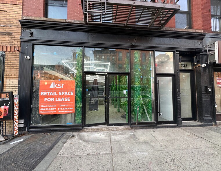 723 Eleventh Ave, New York, NY for lease - Building Photo - Image 1 of 4
