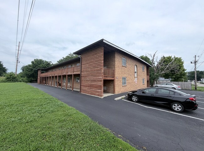 More details for 9639-9640 Diamond Dr, Saint Louis, MO - Multifamily for Sale