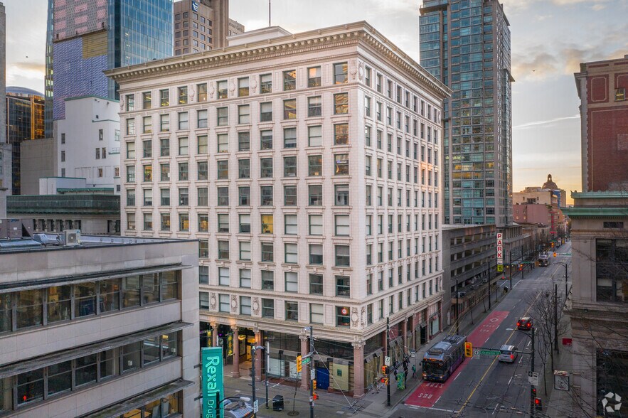 470 Granville St, Vancouver, BC à louer - Photo du bâtiment - Image 1 de 4