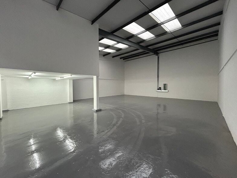 Park Farm Rd, Folkestone for lease - Building Photo - Image 3 of 11