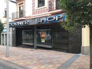 Plus de détails pour Commerce de détail à louer