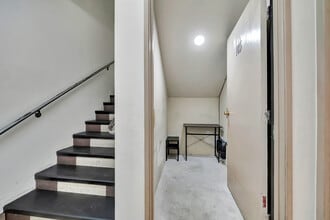 14553 Delano St, Van Nuys, CA for lease Interior Photo- Image 2 of 5