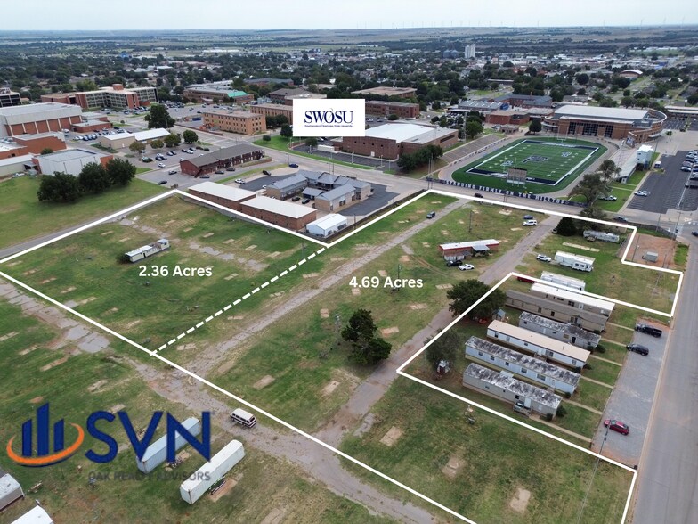 315 W Davis Ave, Weatherford, OK à vendre - Photo du bâtiment - Image 2 de 4