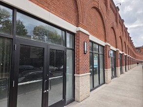 90 Dayton Ave, Passaic, NJ à louer Photo du bâtiment- Image 2 de 5