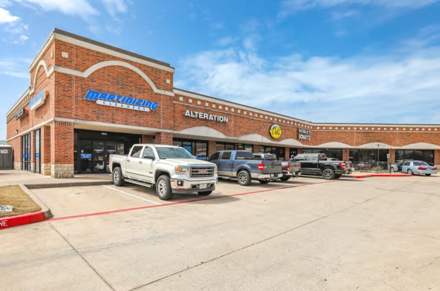 1525 Cypress Creek Rd, Cedar Park, TX for lease - Building Photo - Image 1 of 8