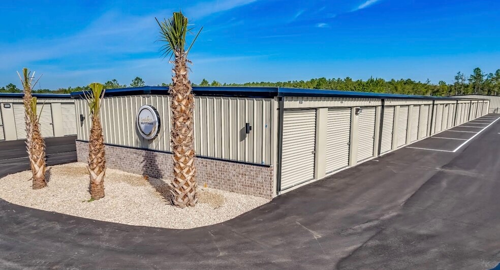 600 Dr Martin Luther King Jr Mem Rd, Crawfordville, FL for sale - Building Photo - Image 2 of 5