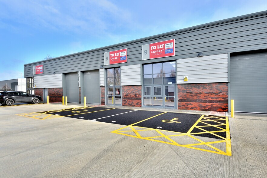 7-10 Grange Ct, Grangemouth à louer - Photo du bâtiment - Image 3 de 6