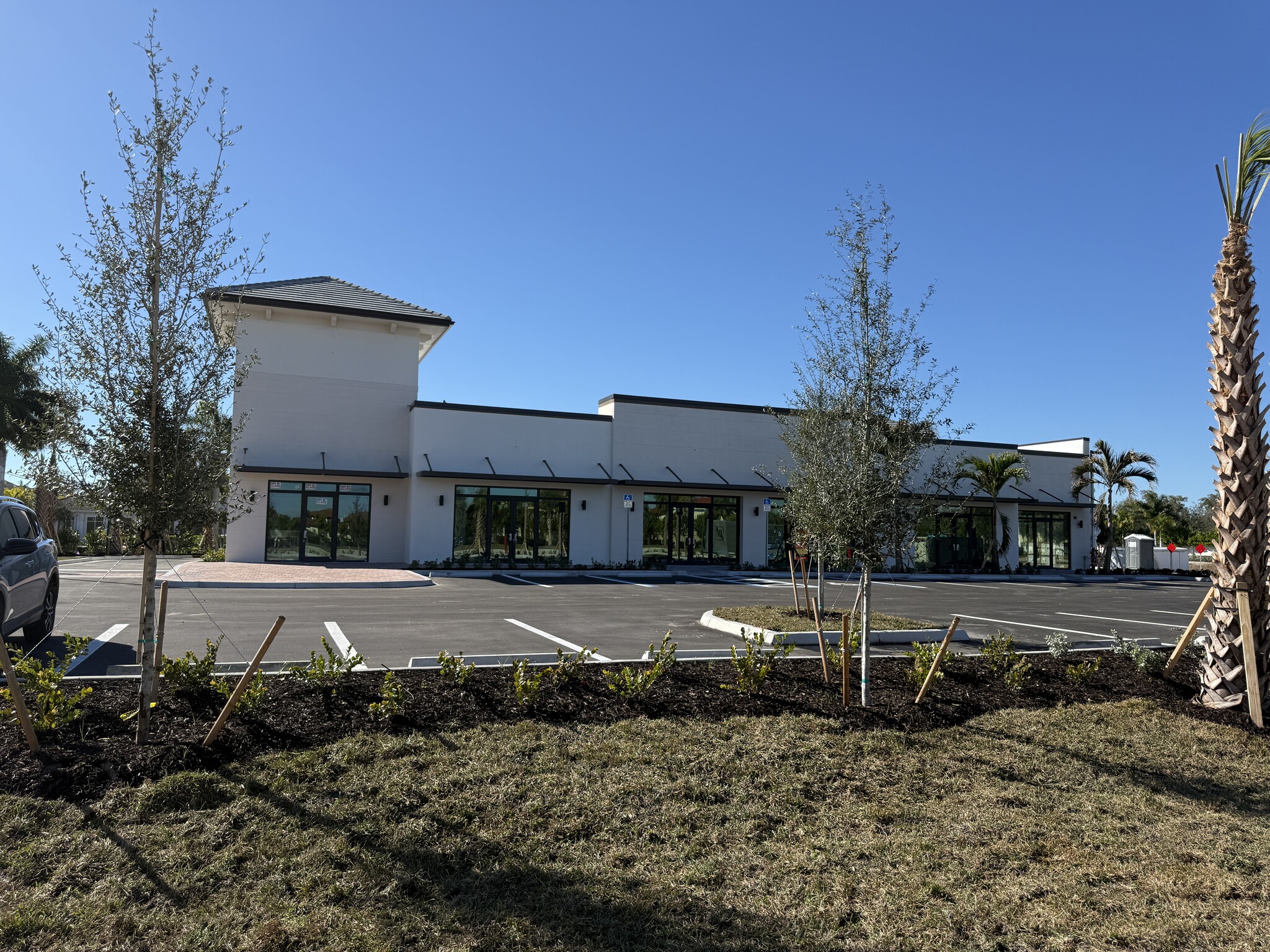 Estero & Three Oaks Pky, Fort Myers, FL for lease Primary Photo- Image 1 of 8