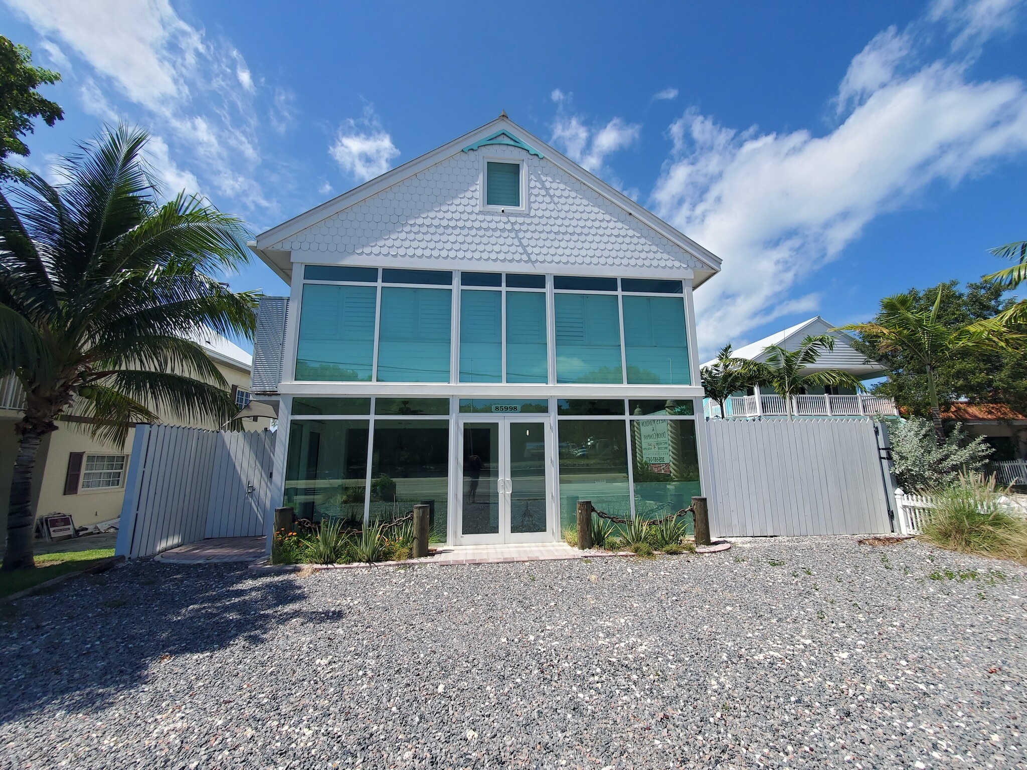 85998 Overseas Hwy, Islamorada, FL for lease Building Photo- Image 1 of 22