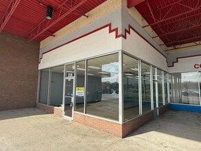 822 W McKinley Ave, Mishawaka, IN à louer Photo intérieure- Image 1 de 5