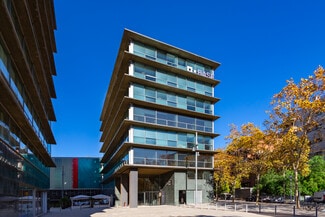 Plus de détails pour Carrer de Can Ràbia, 3, Barcelone - Coworking à louer