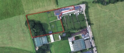 Claverhambury Rd, Waltham Abbey, ESS - AERIAL  map view