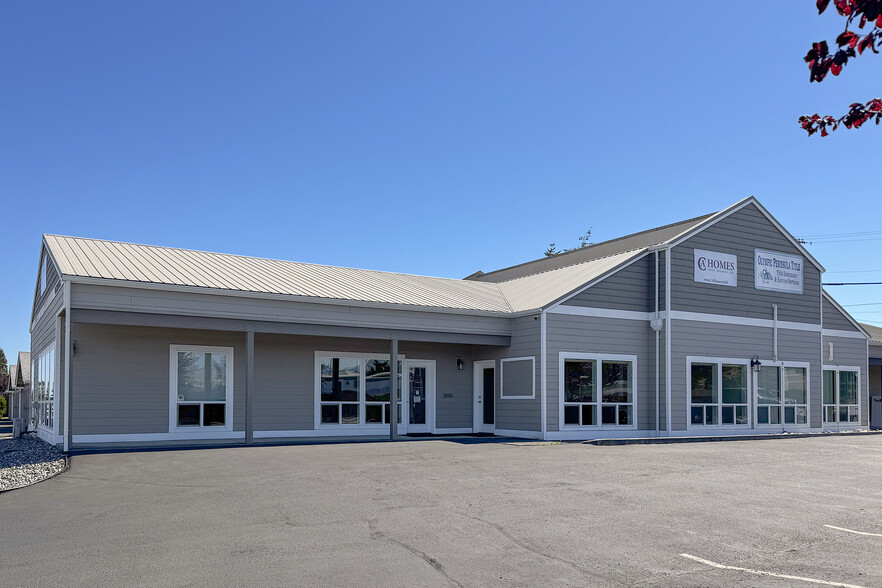 495 Spruce St, Sequim, WA à vendre - Photo du bâtiment - Image 2 de 32