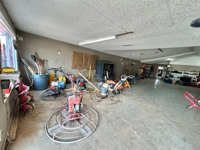 2818 E Hwy 82, Gainesville, TX à vendre - Photo du bâtiment - Image 3 de 17