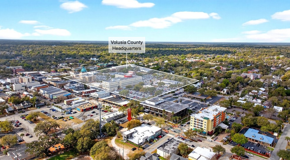 235 N Woodland Blvd, Deland, FL à vendre - Aérien - Image 3 de 5