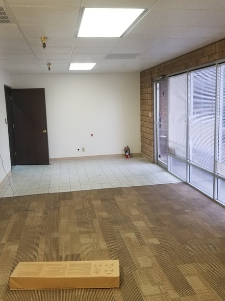 1155 Watson Way, Sparks, NV for lease - Interior Photo - Image 3 of 8