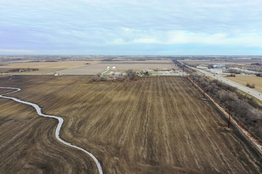 1296 Bourbonnais Pkwy Pky, Bourbonnais, IL à vendre - Photo du bâtiment - Image 2 de 21