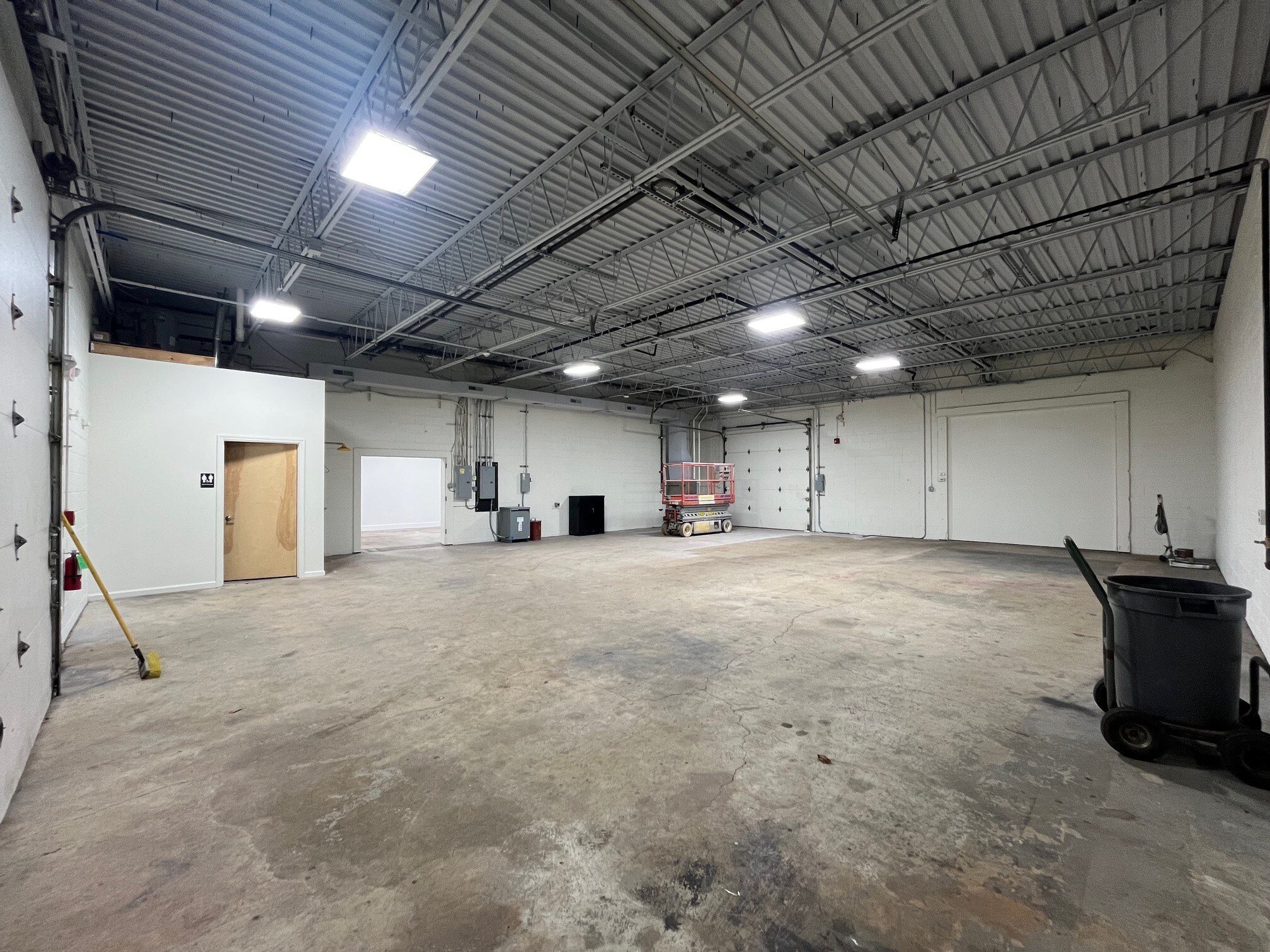 612 Gravelly Hollow Rd, Medford, NJ for lease Building Photo- Image 1 of 8