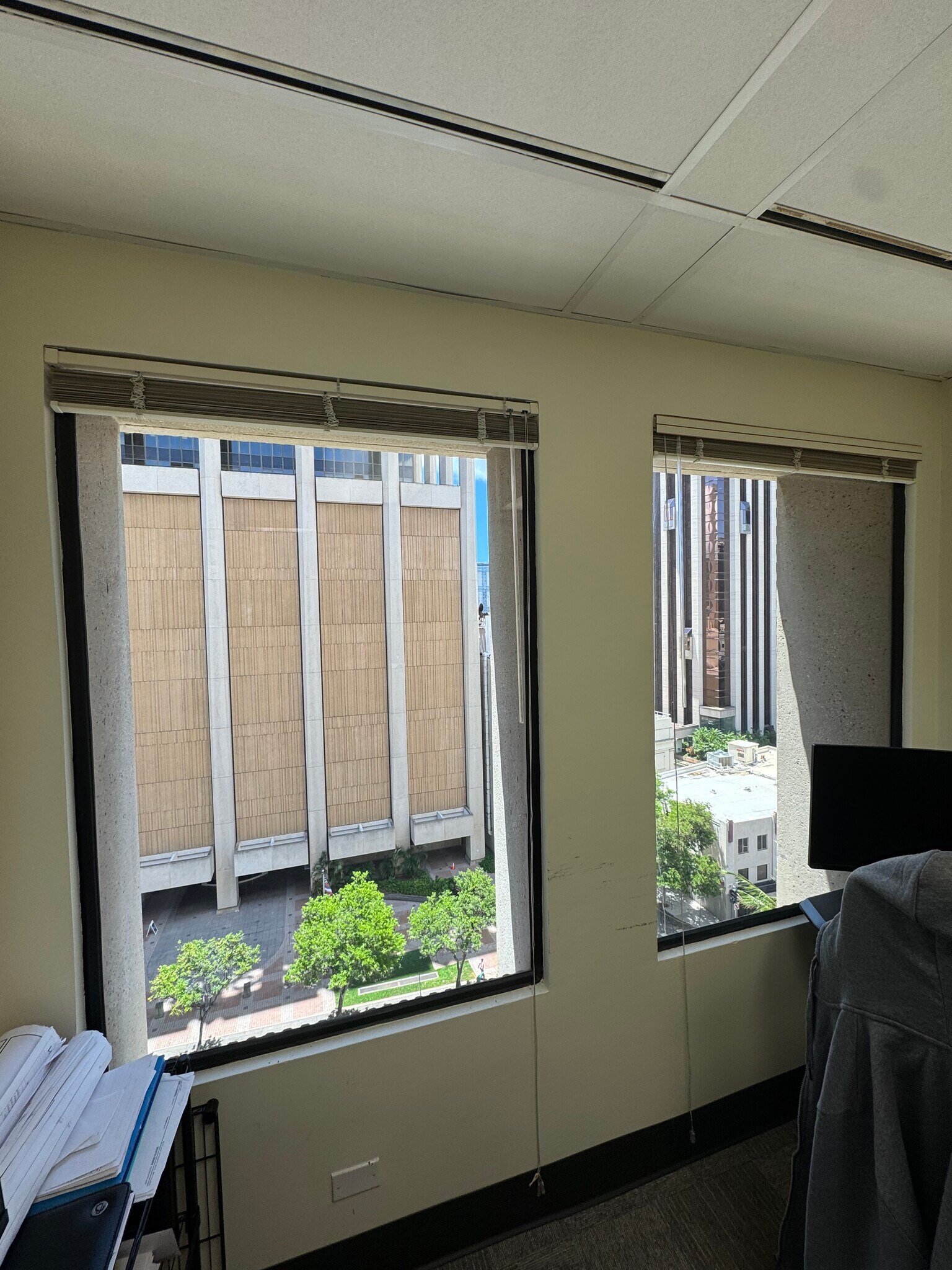 1164 Bishop St, Honolulu, HI for lease Interior Photo- Image 1 of 5