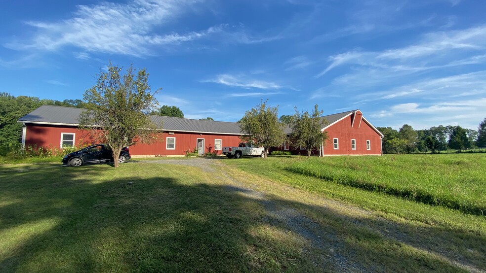 1848 State Route 9J, Stuyvesant, NY à vendre - Photo du bâtiment - Image 1 de 1