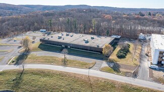 Plus de détails pour 36 Apple Ridge Rd, Danbury, CT - Industriel à vendre