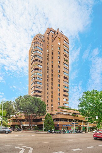 Plus de détails pour Avenida Menéndez Pelayo, 67, Madrid - Coworking à louer