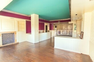 Retail in Madrid, Madrid for lease Interior Photo- Image 1 of 11