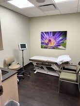 41 Fifth Ave, New York, NY for lease Building Photo- Image 2 of 10