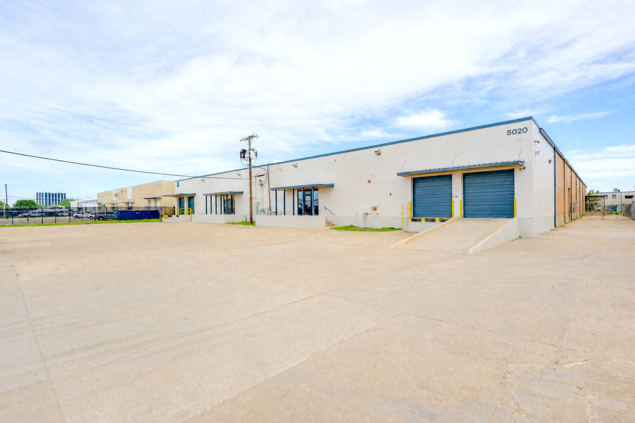 5020-5022 Sharp St, Dallas, TX for sale Building Photo- Image 1 of 14