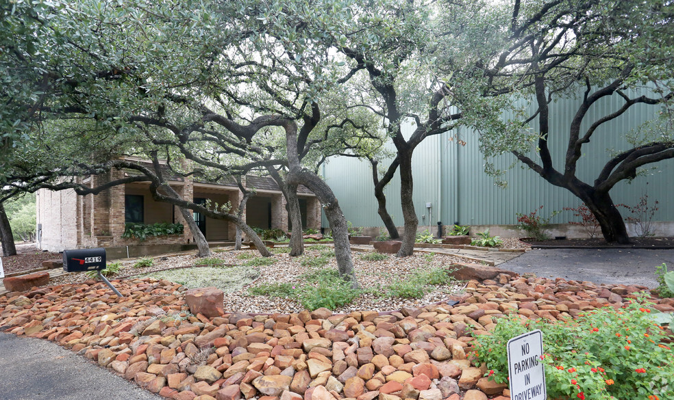 4419 Hudson Bend Rd, Austin, TX à vendre - Photo principale - Image 1 de 1