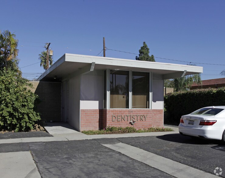 5641 Lincoln Ave, Cypress, CA à vendre - Photo principale - Image 1 de 4