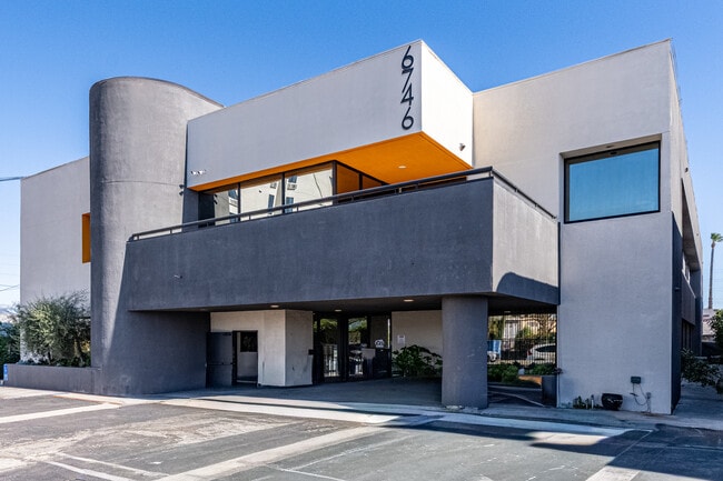 Plus de détails pour 6746 Valjean Ave, Van Nuys, CA - Bureau à vendre
