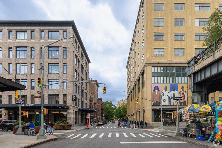 60-74 Gansevoort St, New York, NY for lease - Building Photo - Image 2 of 4