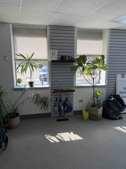 915 Jenkintown Rd, Elkins Park, PA for sale - Building Photo - Image 3 of 18