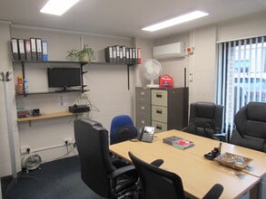 Beverley Way, New Malden à louer Photo intérieure- Image 2 de 4