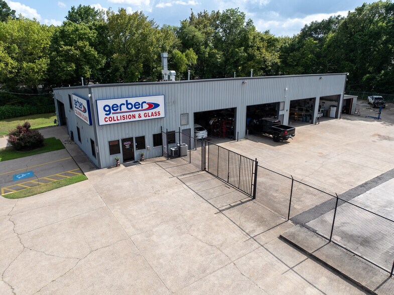 3045 W Loop 281, Longview, TX for sale - Primary Photo - Image 1 of 9