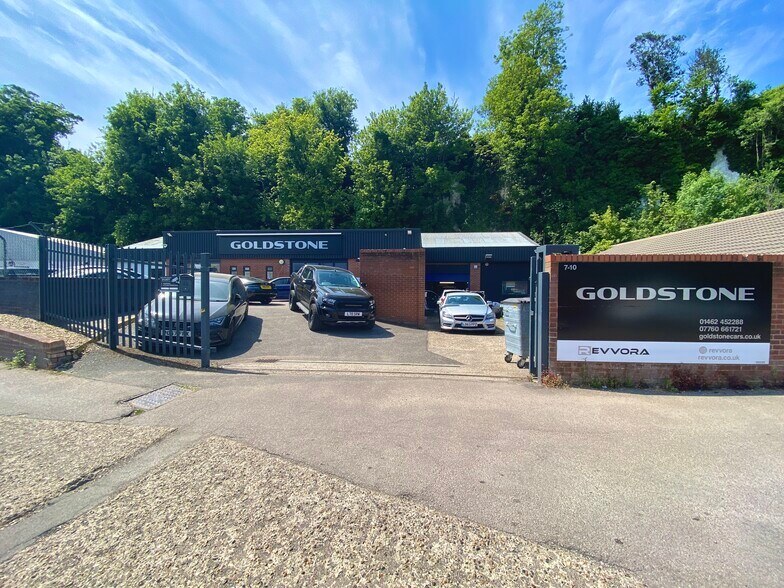 7-10 Station Approach, Hitchin for lease - Building Photo - Image 1 of 6