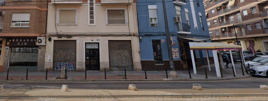 Carrer del Camp de Morvedre, 5, València, Valencia for sale - Building Photo - Image 1 of 20