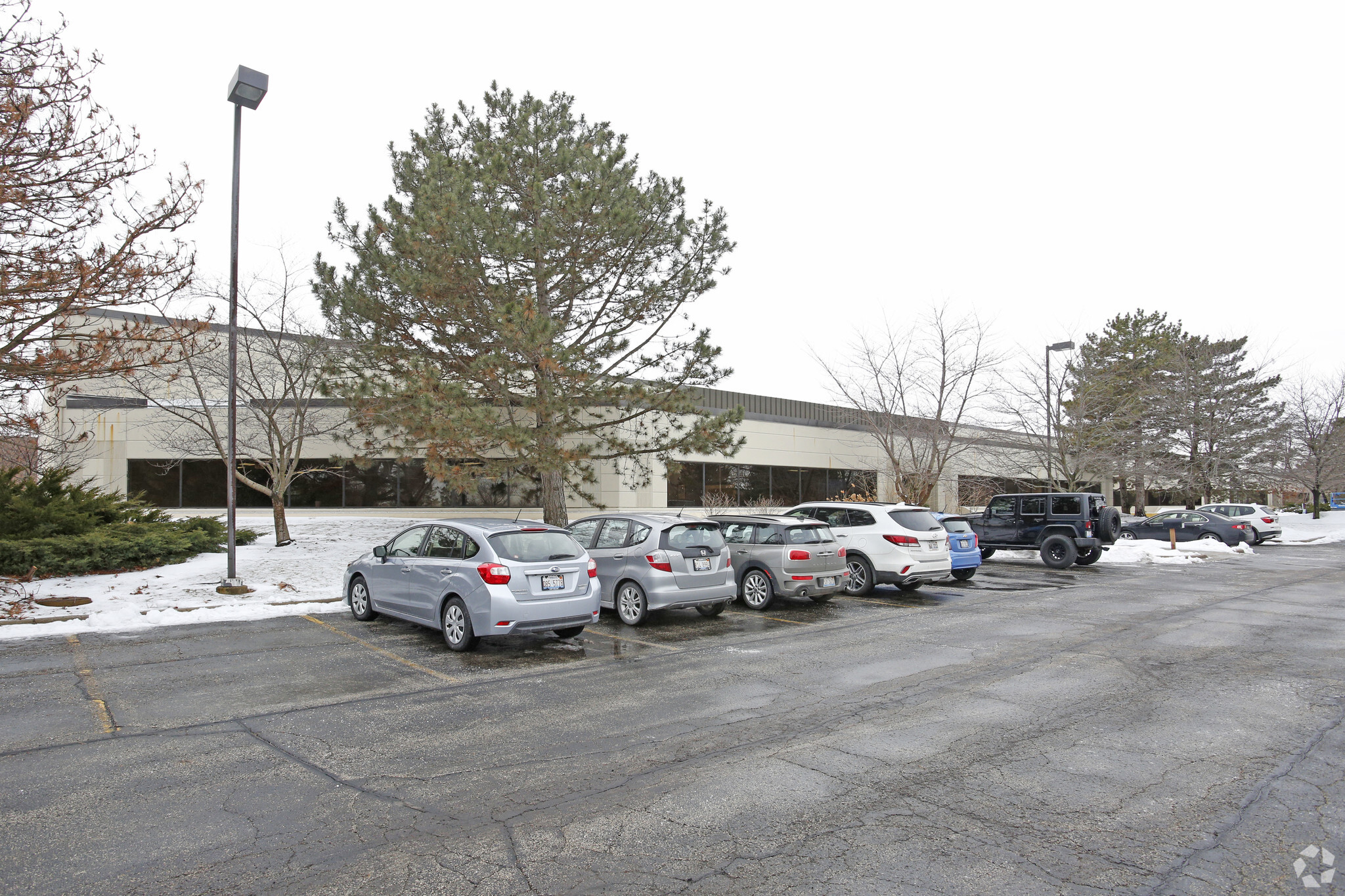 901-951 Corporate Grove Dr, Buffalo Grove, IL for sale Primary Photo- Image 1 of 1