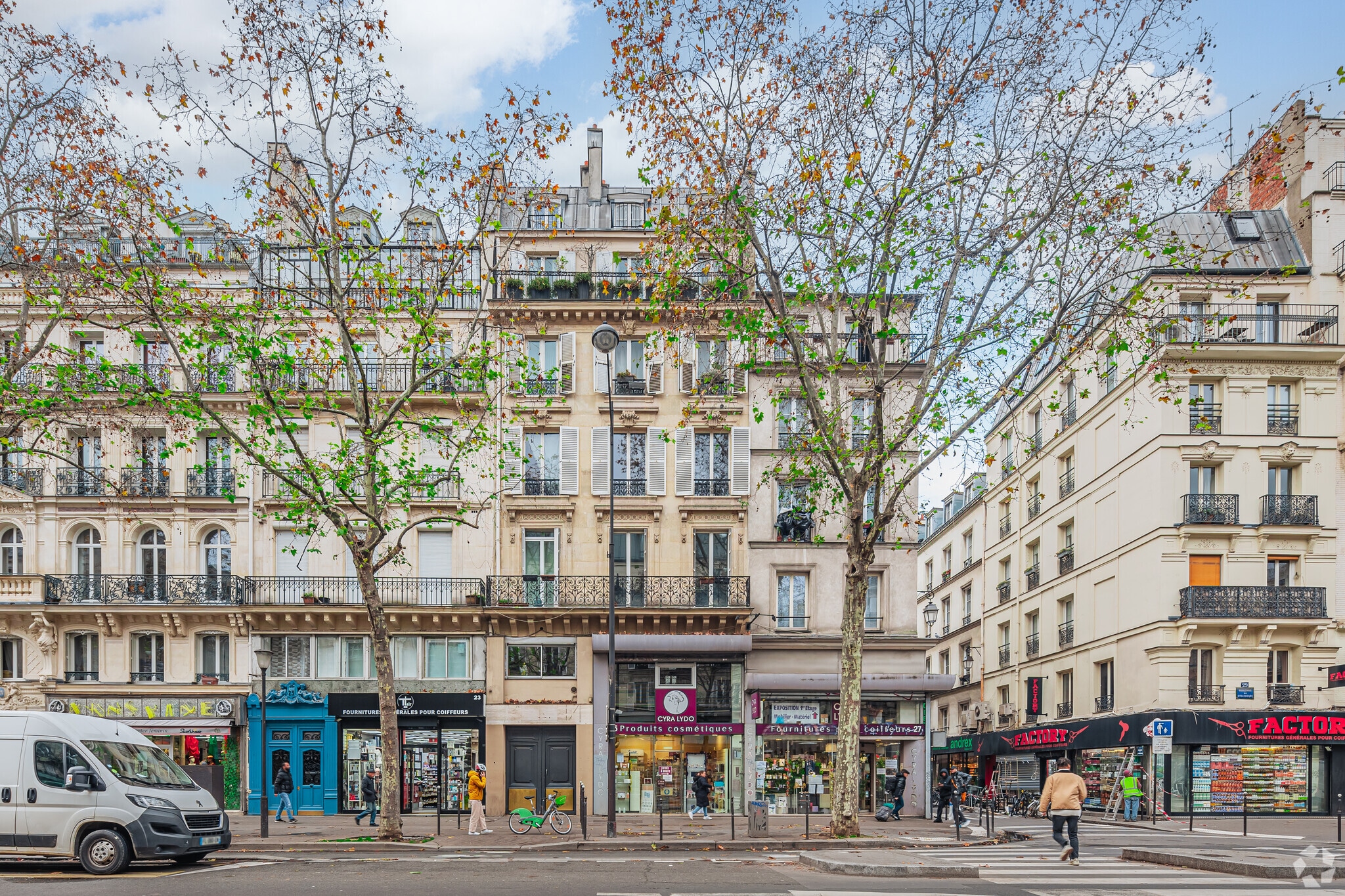 25 Boulevard De Strasbourg, Paris for lease Primary Photo- Image 1 of 3