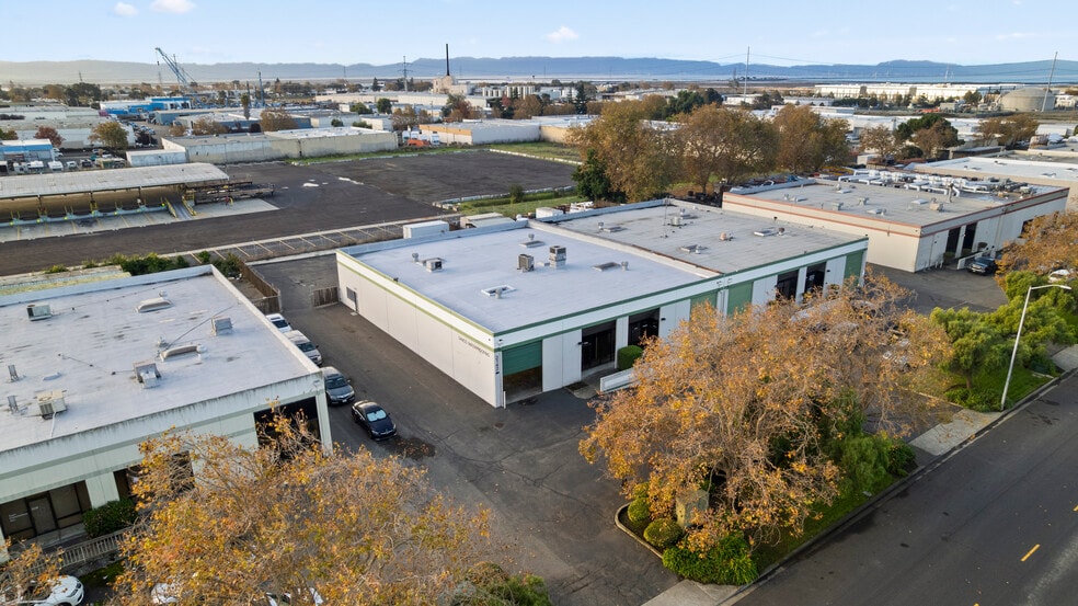 3144 Diablo Ave, Hayward, CA à vendre - Photo du bâtiment - Image 2 de 6
