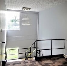 7300 N Cicero Ave, Lincolnwood, IL for lease Interior Photo- Image 2 of 8