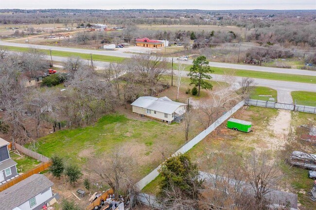 Plus de détails pour 262 Highway 290 E, Elgin, TX - Spécialité à vendre