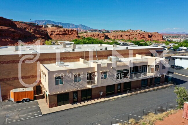 Plus de détails pour 1425 W Red Ledge Rd, Washington, UT - Industriel à louer