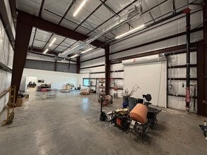 650 Atlantis Rd, Melbourne, FL à louer Photo intérieure- Image 1 de 4