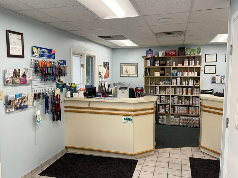 1900 US Highway 51 And 138, Stoughton, WI for sale - Building Photo - Image 3 of 7