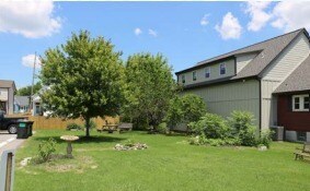 1112 1st Capitol Dr, Saint Charles, MO à vendre - Photo du bâtiment - Image 2 de 13