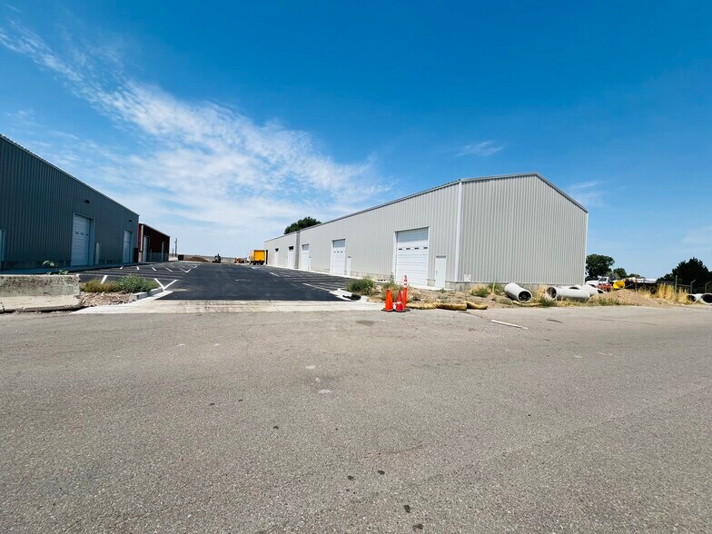1438 W 3300 S, Ogden, UT à louer - Photo du bâtiment - Image 1 de 7