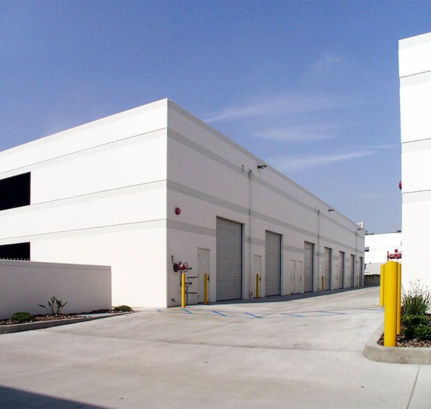 3303 E Miraloma Ave, Anaheim, CA à louer - Autre - Image 2 de 5